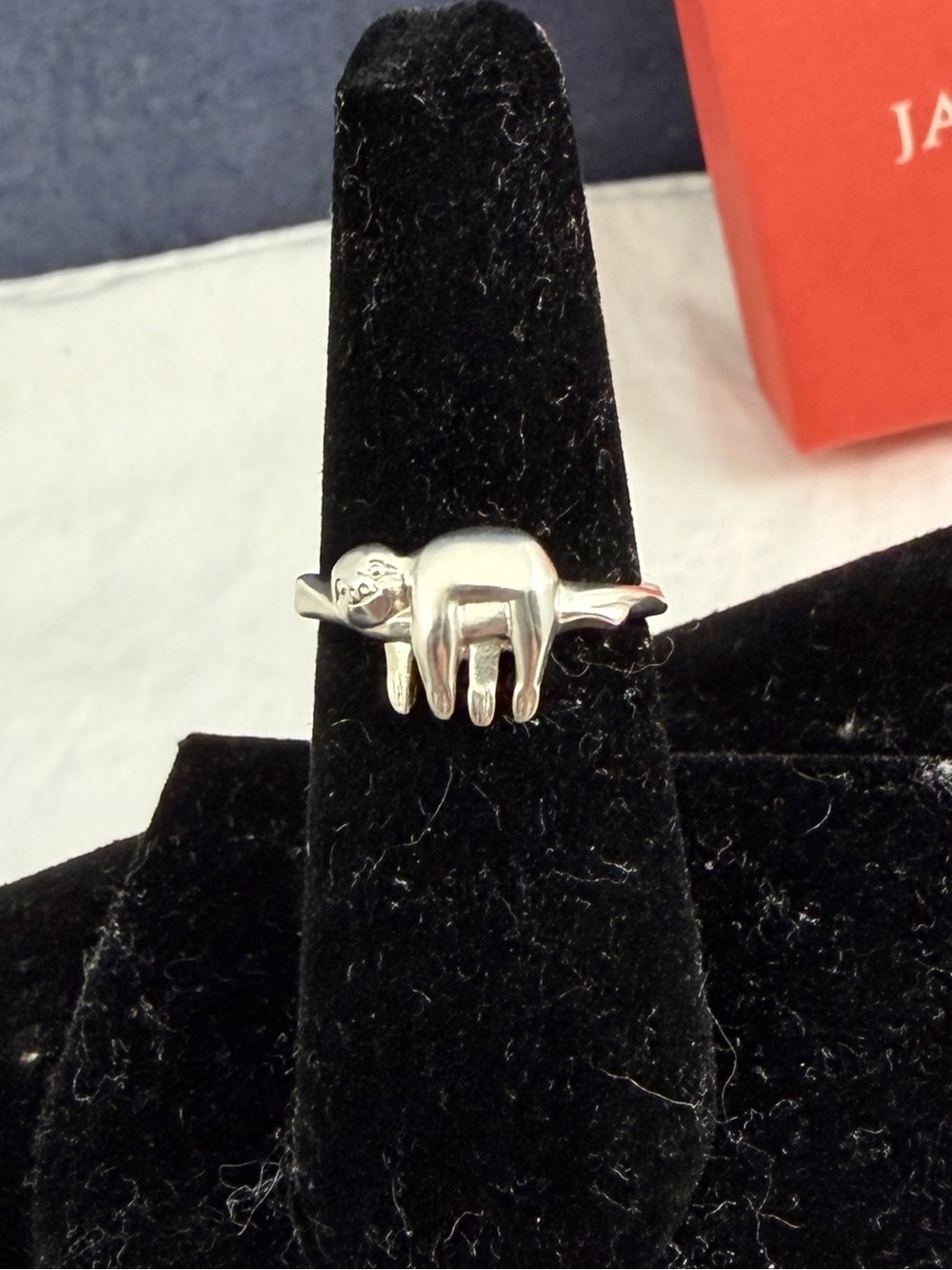 JAMES AVERY Sterling Silver Smiling Happy Sloth Ring; RETIRED; Size 6.5